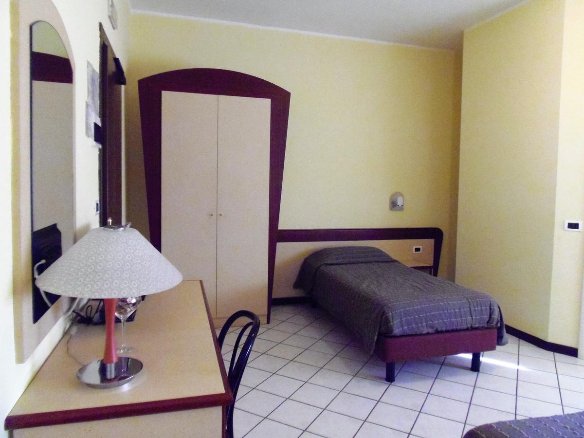 Albergo Sirena Bazzano Exteriér fotografie